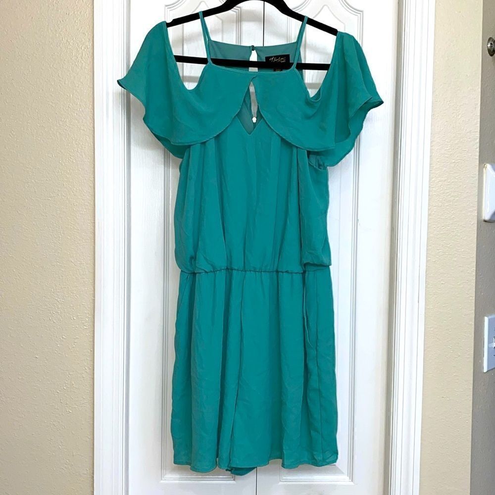 Thalia Sodi Green Cold-Shoulder Flounce Romper L